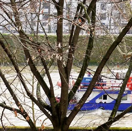 New ! Luxe 155m2 Devant La Tour Eiffel * Parigi